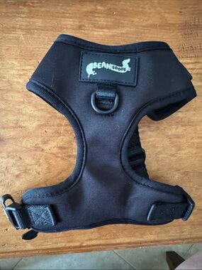 XS Bean Goods Black Dog Harness - Padded Comfort Harness